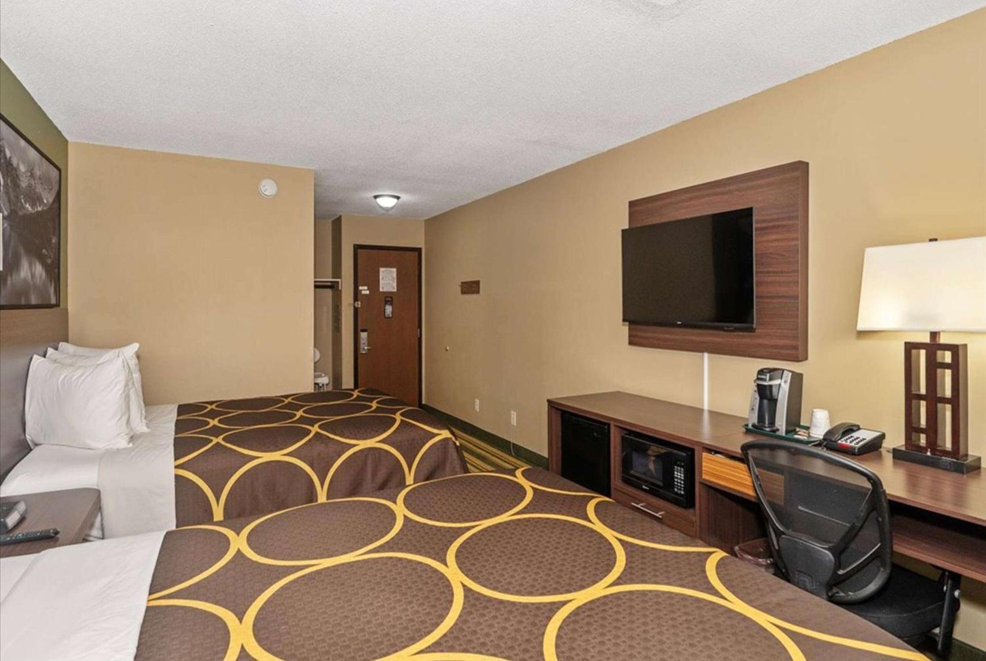 Super 8 By Wyndham Superior Wi Hotell Exteriör bild