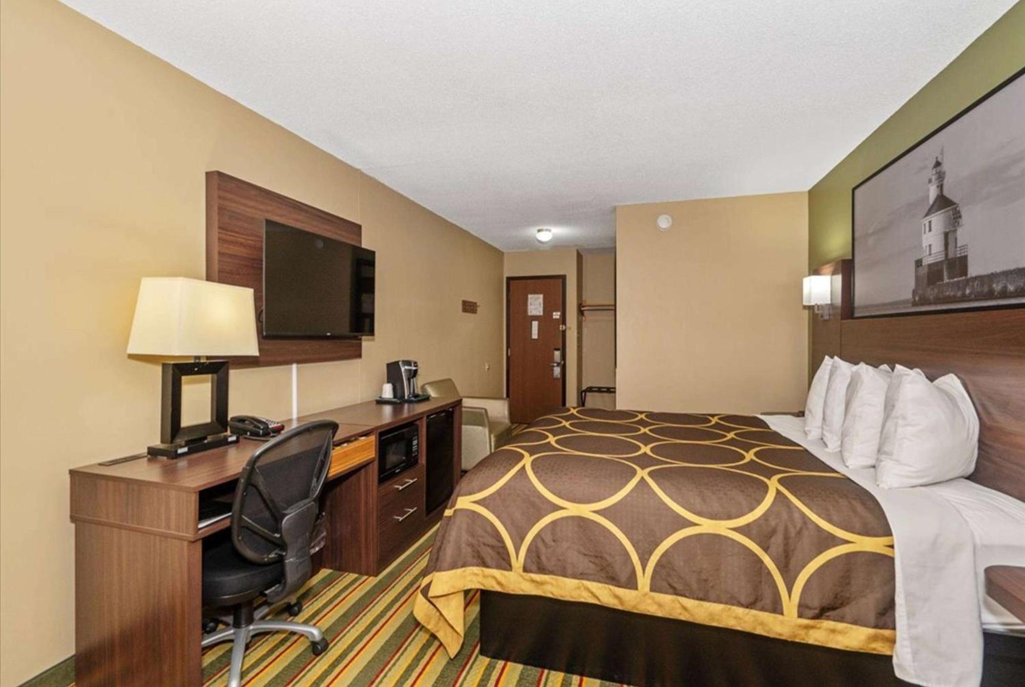 Super 8 By Wyndham Superior Wi Hotell Exteriör bild