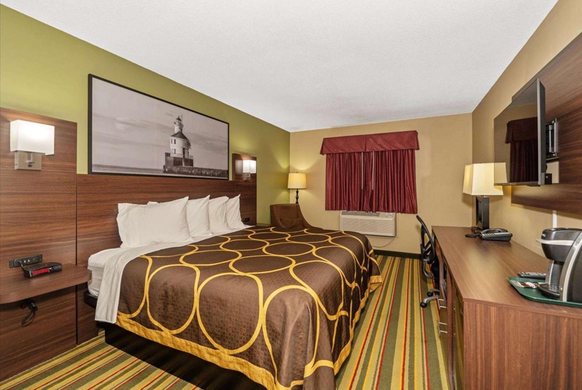 Super 8 By Wyndham Superior Wi Hotell Exteriör bild